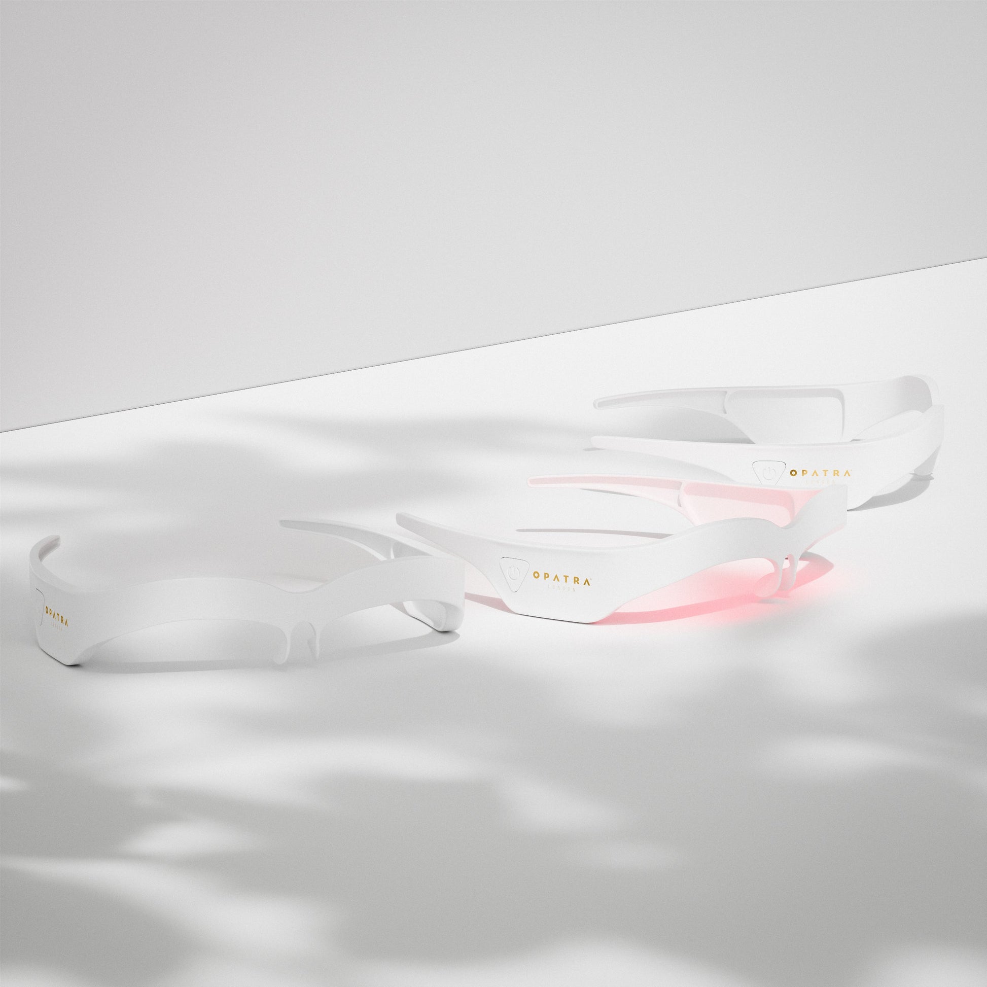 iBROW - EYEBROW GROWTH SOLUTION OPATRA® Skincare devices